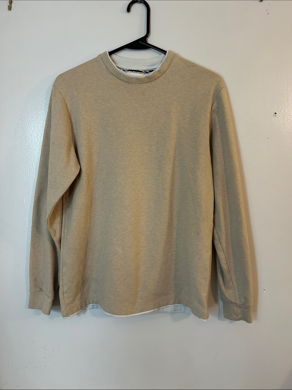 Denim & Flower Beige Crewneck Long-Sleeve Sweater